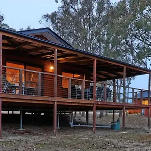 Sommerville Valley Tourist Park & 4* Stanthorpe